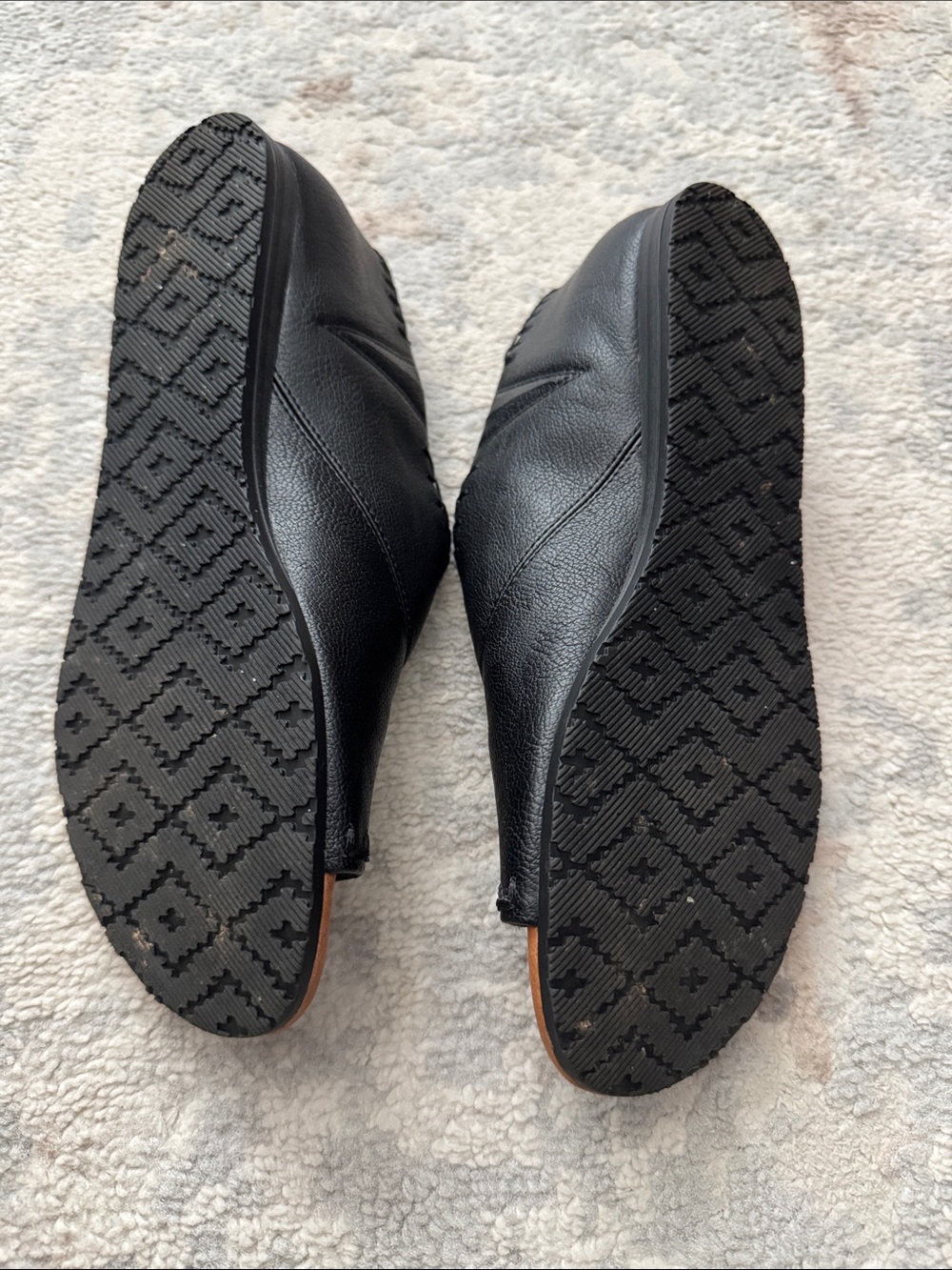 Black Open-Toe Women’s Flats by Zodiac - Picture 3 of 3